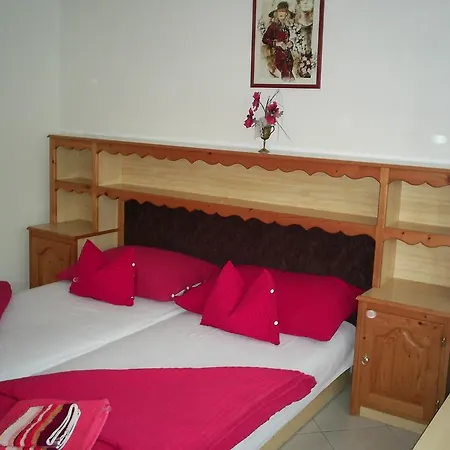 Homestay House Black